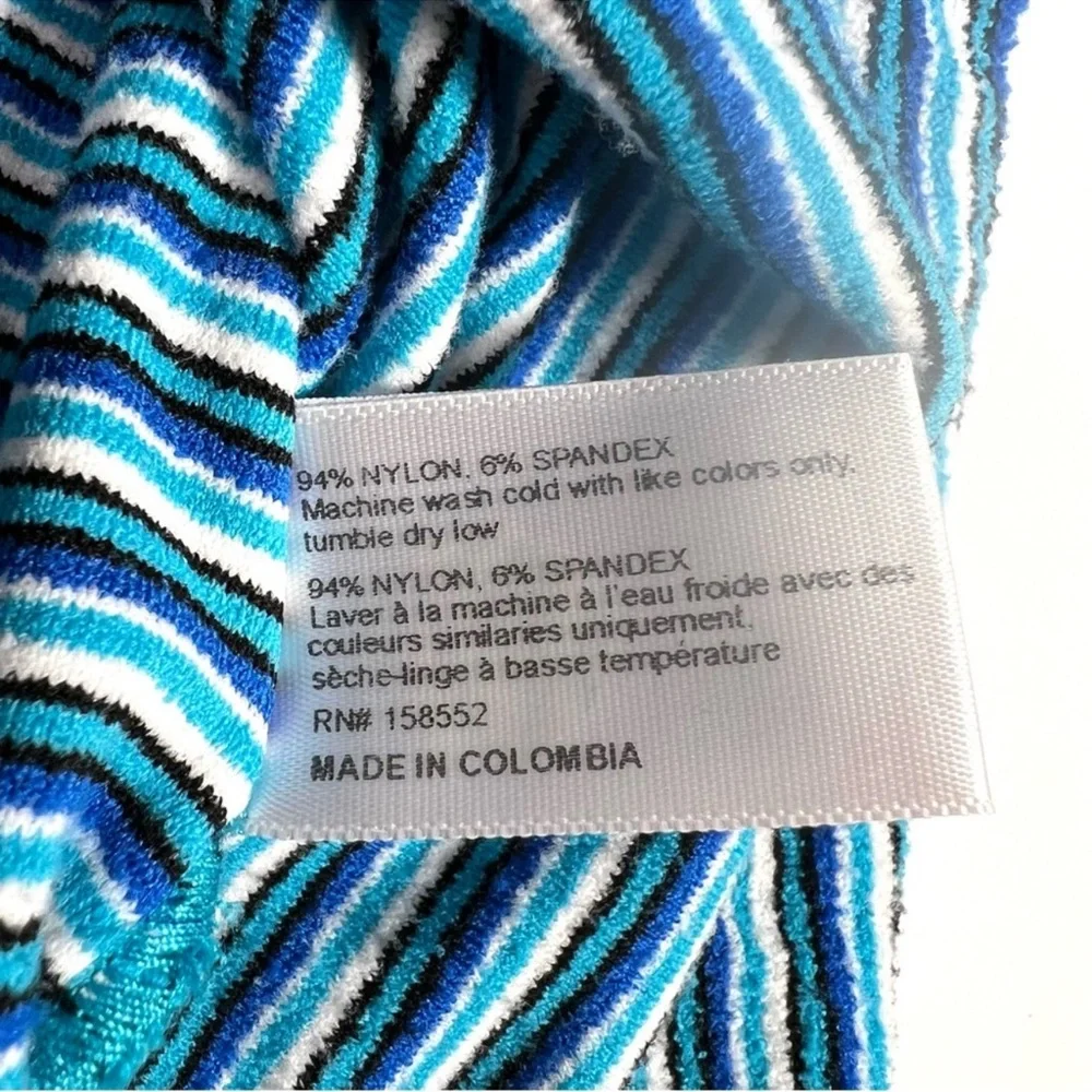 Frankies Bikinis Coco Striped Terry Button Up
Shirt and Shorts Set Size XS - Picture 5 of 6